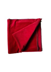 Resim Okey Oyun Masa Örtüsü Kadife 140x140 Kırmızı 