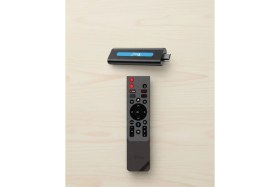 Resim Özbience Yüksek Çözünürlüklü 8k Akıllı Tv Stick ile En Üst Düzey Eğlence 