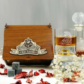 Resim Ahşap Kutulu Kartal Desenli Isme Özel Taşlı Viski Kadehi Seti 