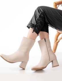 Resim Msk-032 Bej Topuklu Fermuarlı Kadın Bot Bej 