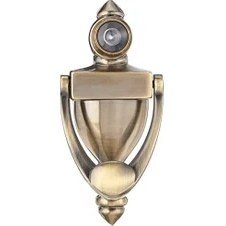 Resim TeknoKapsül S 4235 Kapı Tokmağı ve Görüntüleyici, Döküm Yapı, Antik Pirinç Kaplama (Tekli Paket), Kahverengi 