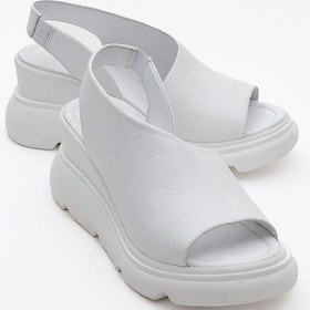 Resim Agusto Beyaz Cilt Hakiki Deri Kadın Dolgu Topuk Sandalet Beyaz 