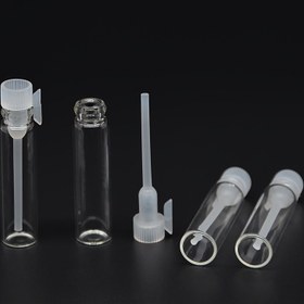 Resim 50'lük 1Ml ve 2Ml Mini Damlama Şişeleri, Parfümler ve Esansiyel Yağlar için Örnek Kapları. 