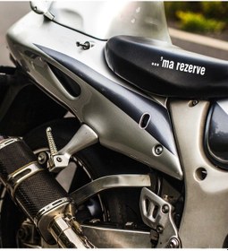 Resim Beyaz Renk 22 X 4 Cm Kişiye Özel Rezerve Yazısı Motor Araç Kask Oto Sticker Beyaz 