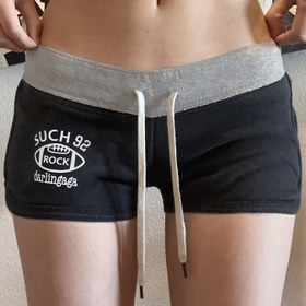 Resim Kadınlar İçin SassyGals Düşük Bel Kısa Şort - "Such 233.68cm" Yazılı Amerikan Renk Blok Tasarımı, Spor ve Günlük Giyim için Rahat Yazlık Şort 