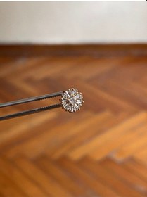 Resim 316 L Cerrahi Çelik Dudak Piercing Kıkırdak Helix Tragus Conch Zirkon Taşlı Figürlü Piercing Gri 