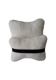 Resim Torpido Üstü Uzun Tüylü Beyaz Pelüş Örtü / 2'li Beyaz Araç Seyahat Boyun Yastık 