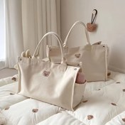 Resim Şık Ayı Temalı Büyük Tote Çanta - Dayanıklı Polyester, Kolay Temizlenir, Bebek Bezi & Günlük Gereksinimler İçin Mükemmel - Beyaz 
