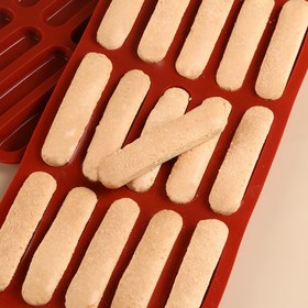 Resim 15-Bölmeli Silikon Tiramisu Parmak Kurabiye Kalıbı, Yapışmaz, Yüksek Sıcaklığa Dayanıklı, Ev Mutfak Dekorasyonu İçin DIY Pişirme Aracı, Kırmızı 