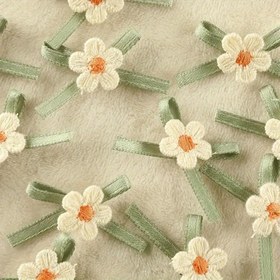 Resim 10 adet El Yapımı Saten Bandı Çiçek Kurdeleleri - Giyim Dekorasyonu için Kumaş Yama, DIY Elbise Tamiri, Saç Aksesuarları ve El Sanatları Projeleri 