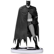 Resim Batman Black & White Statue by Dave Mazzucchelli 2nd Ed 