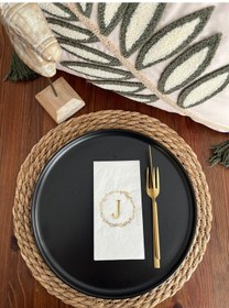 Resim Gold Yaldızlı Beyaz Çelenkli J Harfi Garson Peçete 16 Adet 