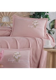 Resim Clasy Butik Çift Kişilik Nakış Detaylı Pike Takımı Etta Pudra 