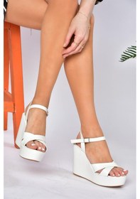 Resim Fox Shoes P572280409 Beyaz Dolgu Topuklu Kadın Ayakkabı Beyaz 