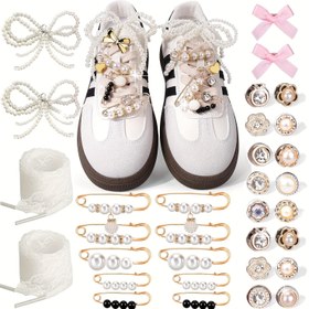 Resim 32 adet Sneaker Charms - Beyaz ve Kahverengi Dantel Ayakkabı Süsleri, Kurdeleler, Klipsler, İğneler ve Boncuklar, Şık Ayakkabı Özelleştirmesi için Plastik Malzeme, Sneaker Aksesuarları | Zarif Ayakkabı Süslemeleri | Dayanıklı Plastik Charms, Ayakkabı Süslemeleri 