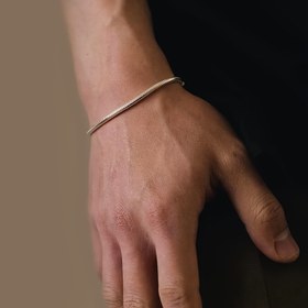 Resim 1 adet Zarif Erkek Gümüş Yılan Bilekliği - Günlük Giyim, Spor ve Rahat Durumlar için Şık, Minimalist Tasarım, Günlük Aksesuar | Minimalist Bileklik | Pürüzsüz Dokusu, Yılan Bilekliği 