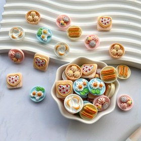 Resim 14 adet Miniatur Tatlı Seti - DIY El Sanatları, Oyuncak Evi Aksesuarları, Fotoğrafçılık Aksesuarları ve Yetişkinler için Tatil Hediyesi için Reçine Gıda Modelleri 