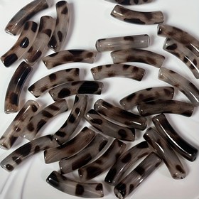 Resim 10 Zarif Leopar Desenli Akrilik Kavisli Boncuklar 8*31mm Leopar Lekesi Tasarımı DIY Takı Yapımı, Bilezikler, Kolyeler ve El Sanatları Projeleri için Uygun, Moda Boncuk Tasarımı Boncuklar ve Boncuk Assortileri 