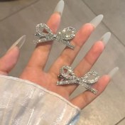 Resim Kadınlar için Şık Parlayan Kurdele Saç Klipsi - Metal Alaşımlı, Renk Eşleştirme Baskı, Kristal Süslemeler ile Şık Yan ve Alın Aksesuarı, Uzun Saçlar için Mükemmel, Şık Saç Aksesuarı | Parlayan Kurdele Tasarımı | Dayanıklı Alaşımlı Klips, Saç Klipsi 