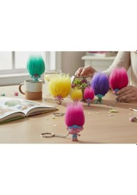 Resim Mattel Trolls Band Together Sürpriz Figür - 1 Adet Çantaya Takılabilen Sürpriz Troll Figür 