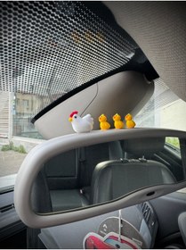 Resim SHHOBİ 4 Parça Sevimli Tavuk Ailesi Dikiz Aynası Süsü - Araba Ayna Süsü Araç İçi Torpido Aksesuar 