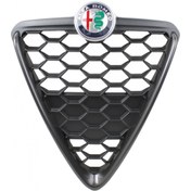 Resim Alfa Romeo Gıulıetta Ön Tampon Üçgen Panjuru Siyah Çerçeveli 