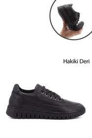 Resim Gönderi(r) Kadın Siyah Bağcıklı Hakiki Deri Comfort Ayakkabı 