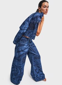 Resim it's basic Kadın Mavi Renk Parlak Taş Detaylı Crop Fit Denim Ceket 