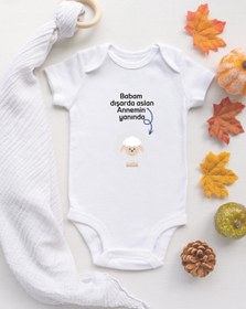 Resim TUĞBABABY Özel Tasarım Babam Dışarda Aslan Annemin Yanında Kuzu Yazılı Bebek Body Beyaz Badi Zıbın 