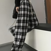 Resim Kadın Y2K Plaid Geniş Bacaklı Pantolon Elastik Bel ve Bağcıklı - Siyah ve Beyaz Çizgili Desen, Bol Kesim, Cep, Bahar/Yaz/Sonbahar için Mükemmel, Günlük Kıyafet, Mevsimlik Moda, Rahat Kesim Pantolon, Dayanıklı Kumaş 