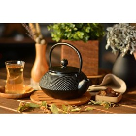 Resim Taşev Linden Sümbül Siyah Döküm Demlik 750 ML Siyah 