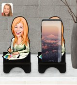 Resim Bk Gift Kişiye Özel Kadın Grafik Tasarımcı Karikatürlü Ahşap Biblo Telefon Standı-1 