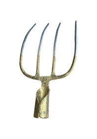 Resim Profesyonel 4 Dişli Çelik Dirgen 42 Cm Diş Uzunluğu 30 Cm Dayanıklı Ve Ergonomik Tasarım 