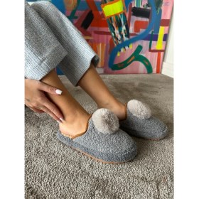 Resim Kadın Sessiz Taban Yumuşak ve Hafif Ponpon Figürlü Peluş Ev Terliği 