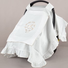 Resim Asil Bej Çelenkli At Nakışlı Bej Tığ işi Süslemeli Fırfırlı Puset Örtüsü 