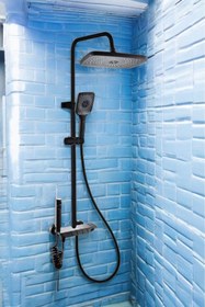 Resim TOPTANFONİ Piyano Siyah Robot Tepe Duş Seti Yağmur Tepe Banyo 4 Tuşlu Batarya Dahil Siyah Duş Seti Fleko 