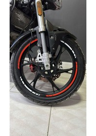 Resim Benelli 125s Neon Turuncu Ve Gümüş Gri Parçalı Üçgen Desenli Sticker Etiket Modeli 