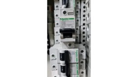 Resim Schneider A9N18358 C120N 1X100A Otomatik Sigorta 