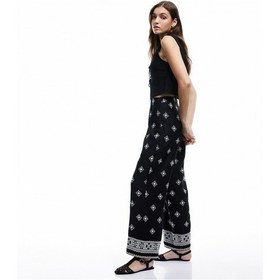 Resim Koton Nakış Detaylı Normal Bel Geniş Paça Pantolon Siyah Desenli 5sal40059ıw Siyah Desenli 