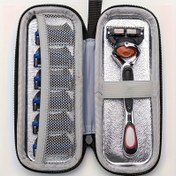 Resim 1 adet Vintage Düz Renk Tıraş Depolama Kutusu, Fermuar Kapatma ve Kulp ile, Dayanıklı Sentetik Suni Deri Organizatör, Tıraş Aksesuarları için, Mesh Cebi ile Seyahat Dostu Tasarım, Tıraş Aksesuarları Depolama | Vintage Tarz Kutu | Güvenli Fermuar Kapatma, Tıraş Aksesuarları Seyahat Kutusu 