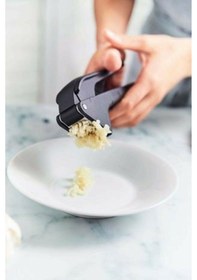 Resim Tupperware Sarımsak Ez 