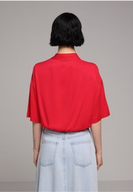 Resim Colin's Fashion Fit Shirt Neck Düz Kadın Kirmizi Kısa Kol Gömlek 