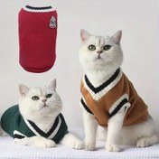 Resim Köpek ve kedi triko sweatshirtler, pet giysileri, köpek önlüğü, ısıtıcılı süslemeli örgü eşarplar, çoraplar, spor ürünleri ile sonbahar-kış setleri 