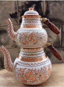 Resim Beyaz Seramik Boya Kaplama Gül Çiçek Bakır Çaydanlık 