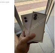 Resim Apple iPhone 16 İkinci El TR | 128 GB | Beyaz İkinci El İPhone 16 20 ay garantili kutu fatura tam hatasız