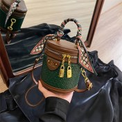 Resim Şık Vintage Esintili Yeşil & Kahverengi Kova Çanta, Ayarlanabilir Askı, Altın Tonlu Donanım ve Geometrik Desen - Kadınlar için Şık Crossbody, Yaz 2025 Koleksiyonu, Crossbody Çanta 