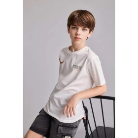 Resim DeFacto New Regular Fit Bisiklet Yaka Baskılı Kısa Kollu Tişört Erkek Çocuk H6362A826HS 