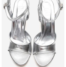 Resim Luvishoes Poıse Gümüş Kadın İnce Topuklu Abiye Ayakkabı 
