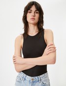 Resim Basic Kolsuz Atlet Çıtçıtlı Halter Yaka 