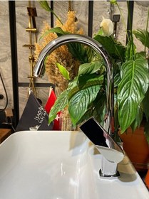 Resim İsaoğlu Yapı Mutfak Bataryası Velar Tasarım Evye Musluğu Gümüş Mutfak Bataryası Gümüş 